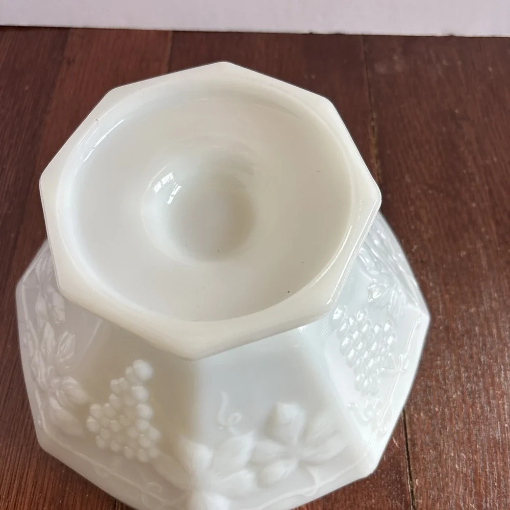 Vintage Anchor Hocking Decorative Bowl Milk Glass‎ Pedestal Embossed Fruit